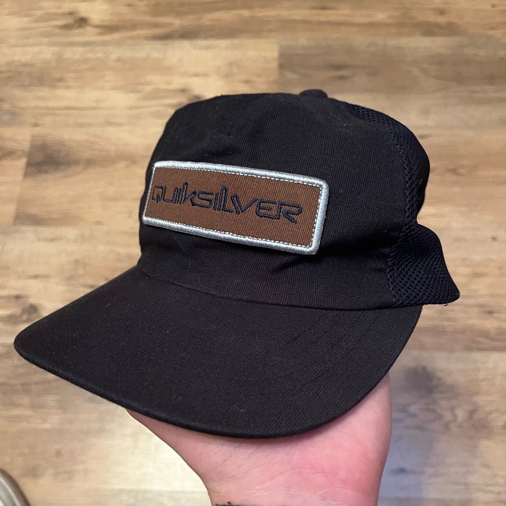 Quicksilver trucker hat